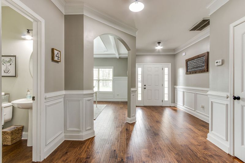 2635 Elam Rd, Murfreesboro, TN 37127