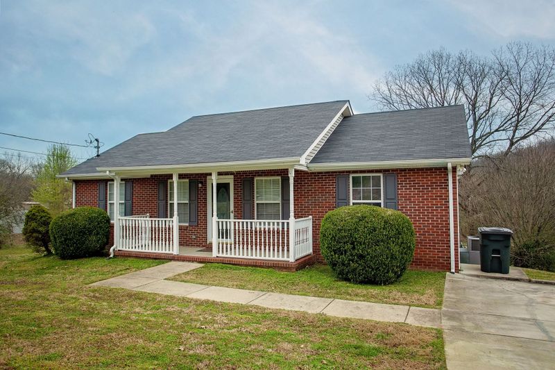 5516 Zapata Dr, Pegram, TN 37143