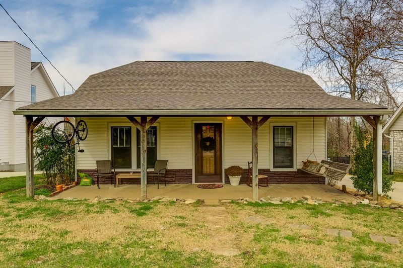 2309B Carter Ave, Nashville, TN 37206