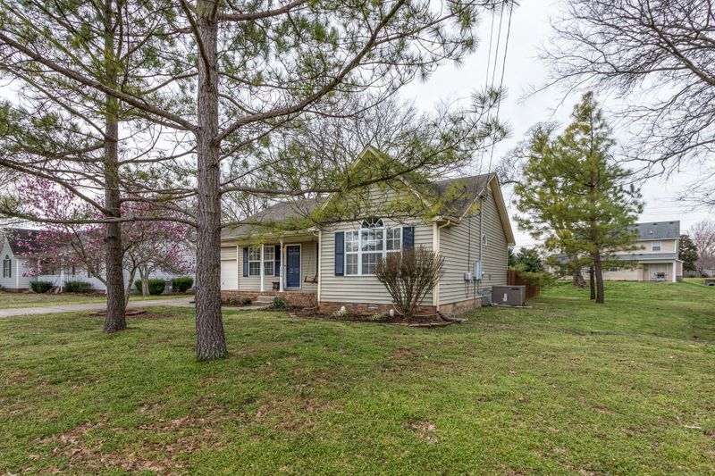 1914 Venada Trl, Murfreesboro, TN 37128