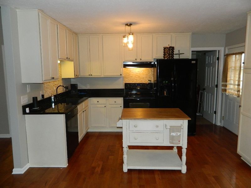 1013 Thurman St, Mount Juliet, TN 37122