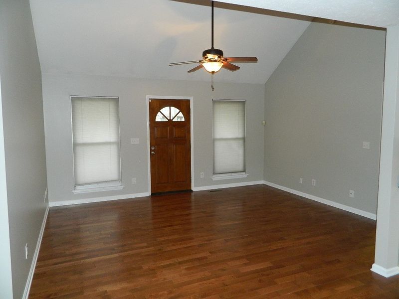 1013 Thurman St, Mount Juliet, TN 37122