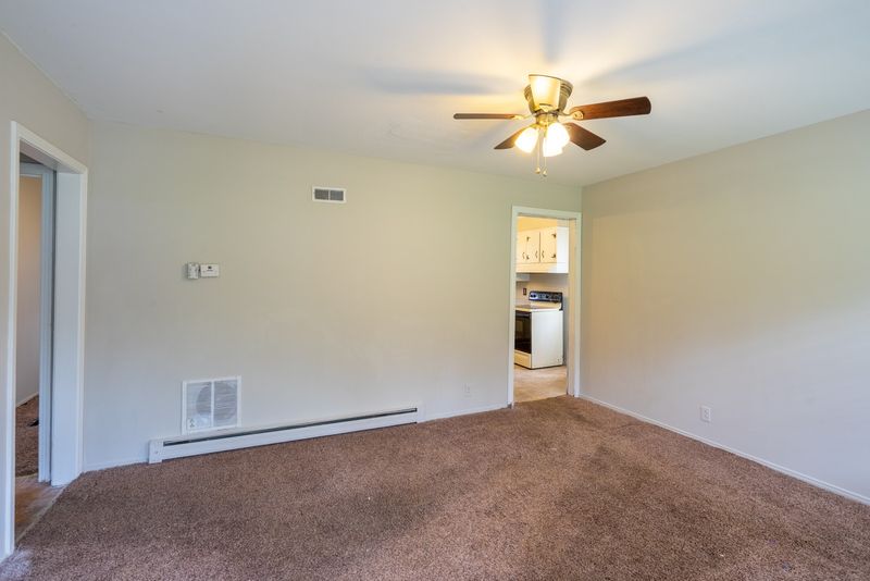 2736 Oakwood Ave, Nashville, TN 37207
