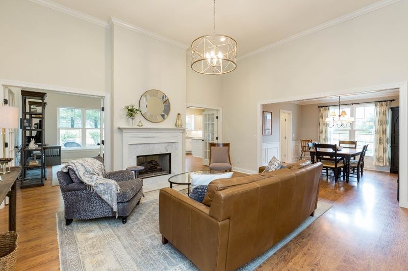 142 Wheaton Hall Ln, Franklin, TN 37069
