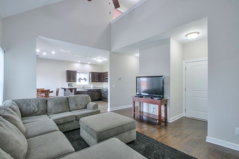 4814 Beryl Dr, Murfreesboro, TN 37128