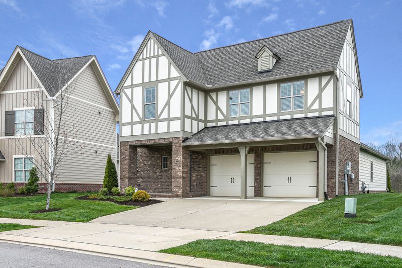 2044 Beamon Dr, Franklin, TN 37064
