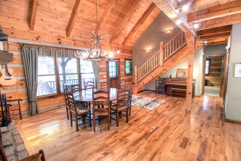 7394 Forrest Glenn Rd, Fairview, TN 37062