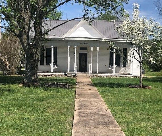 712 E Main St, Watertown, TN 37184