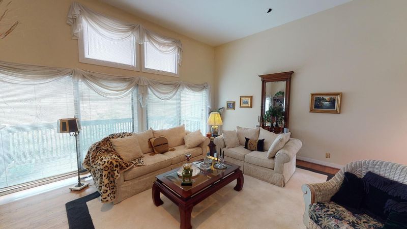 132 Hampton Pl, Nashville, TN 37215