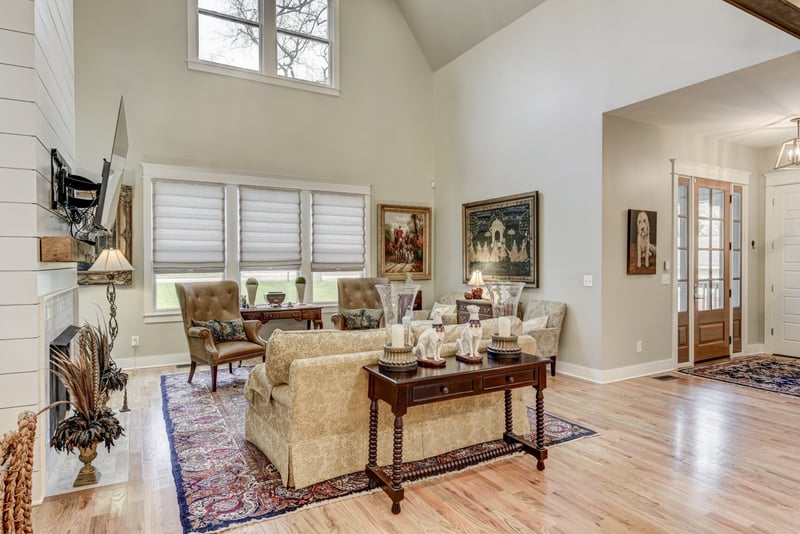 2709 Hazelwood Dr, Nashville, TN 37212
