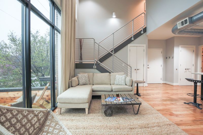 211B S 11th St, Nashville, TN 37206