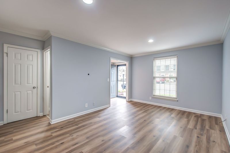 1011 Murfreesboro Rd #J3, Franklin, TN 37064