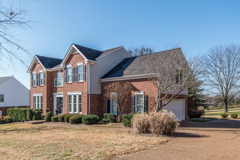 217 Springhouse Cir, Franklin, TN 37067