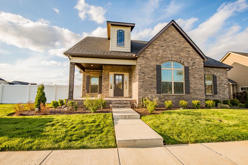 2718 Cason Ln, Murfreesboro, TN 37128