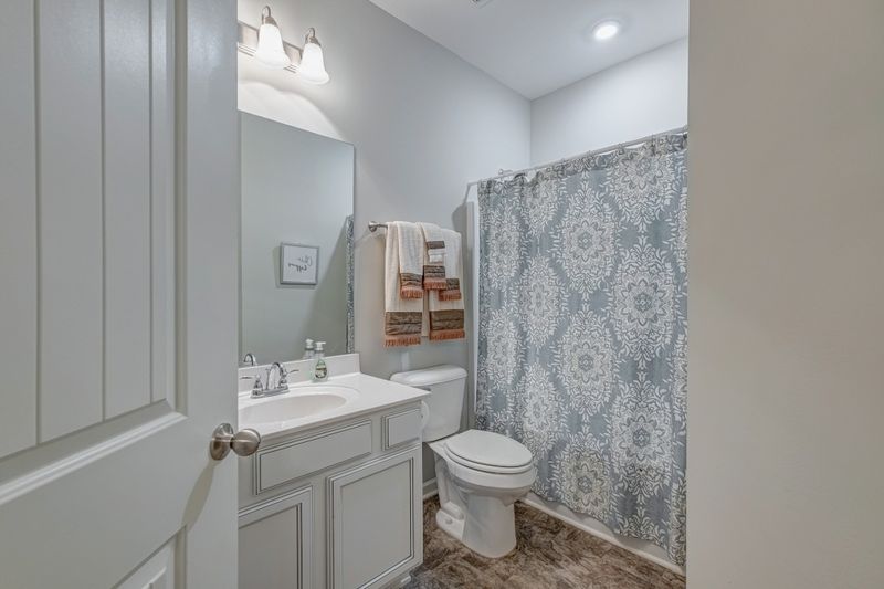 2903 Watervale Dr, Murfreesboro, TN 37128