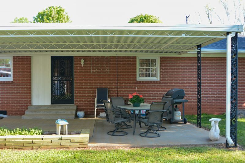 911 Elliott Dr, Murfreesboro, TN 37129