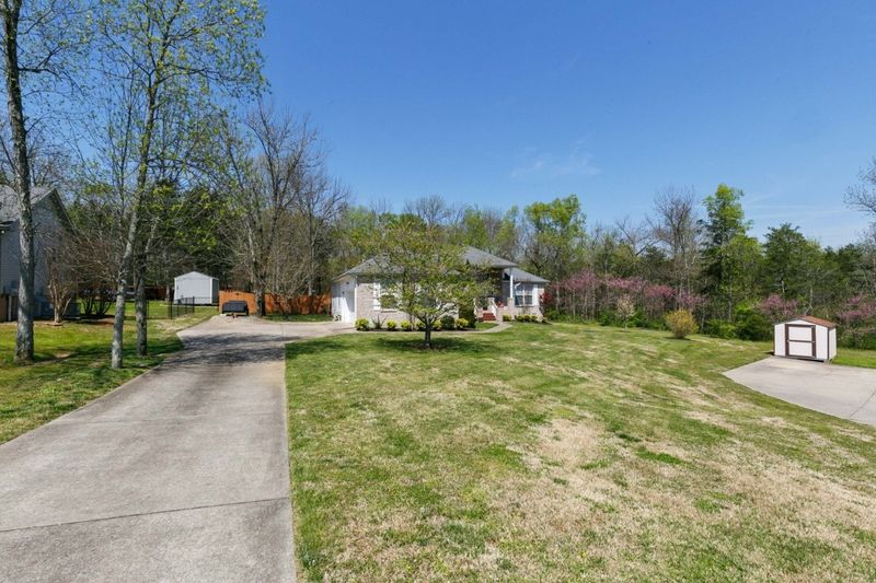 209 Sondra Ct, Mount Juliet, TN 37122