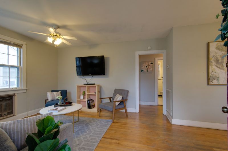 804 Gwynn Dr, Nashville, TN 37216