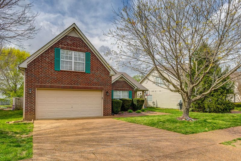 3224 Dark Woods Dr, Franklin, TN 37064