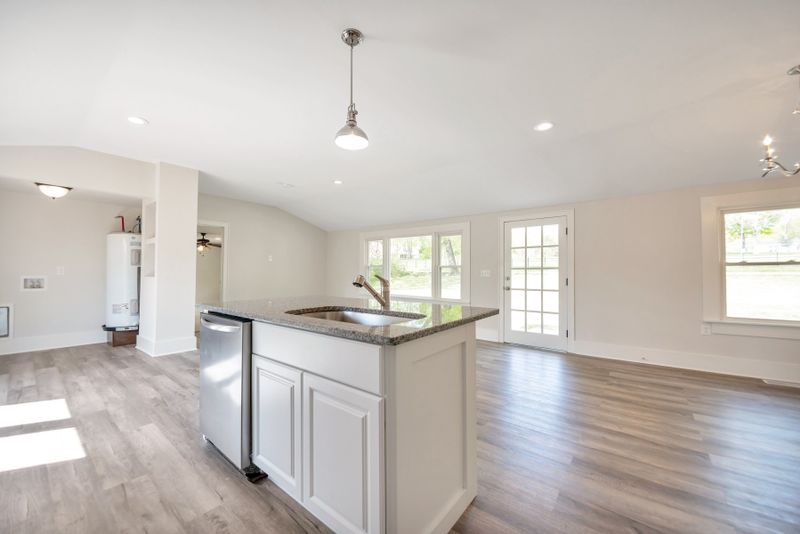 1997 Quarry Rd, Mount Juliet, TN 37122