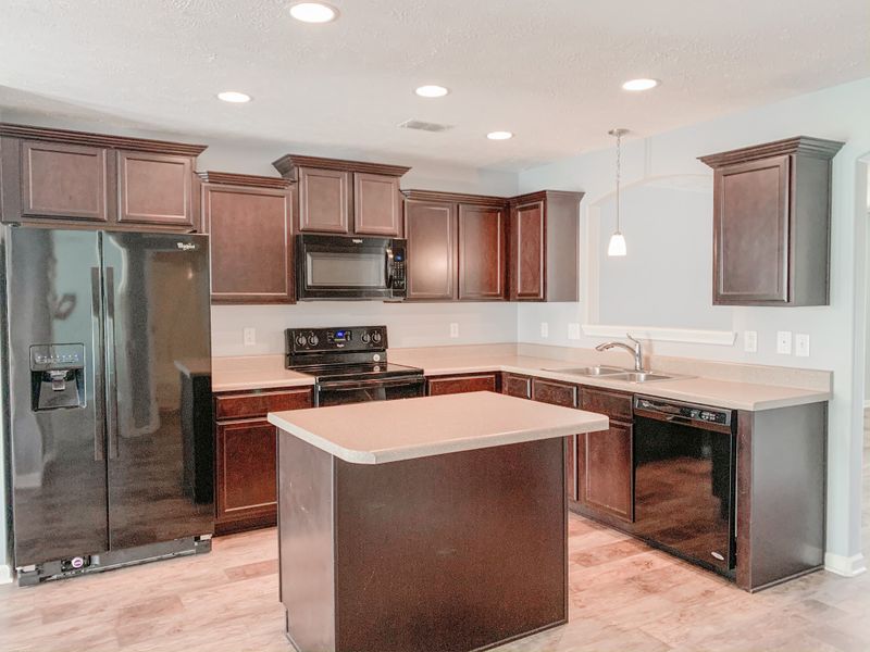 908 Granville Dr, Murfreesboro, TN 37128