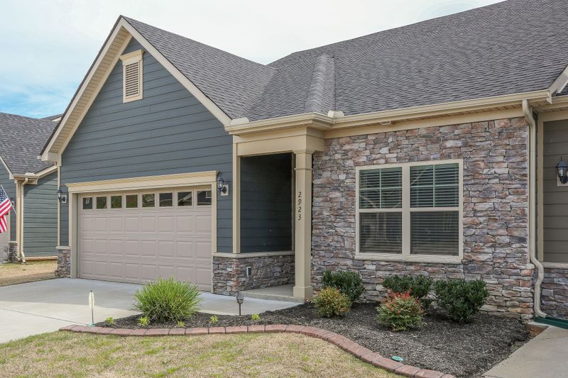 2923 Watervale Dr, Murfreesboro, TN 37128