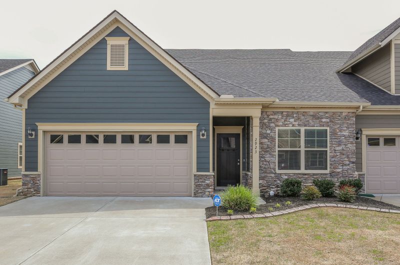 2923 Watervale Dr, Murfreesboro, TN 37128