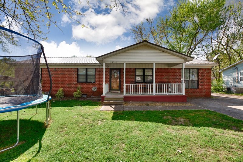 29341 8th Ave E, Ardmore, AL 35739