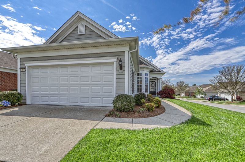 217 Old Towne Dr, Mount Juliet, TN 37122