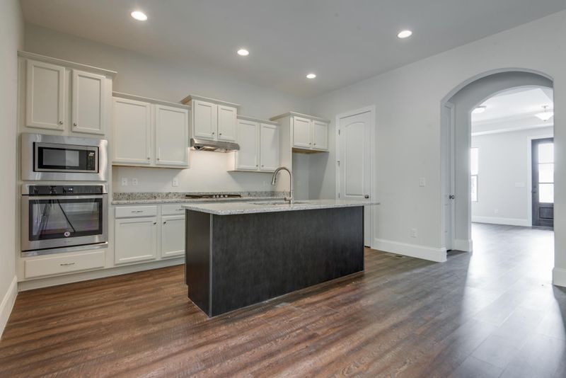 71 Darrell Dr, Murfreesboro, TN 37128