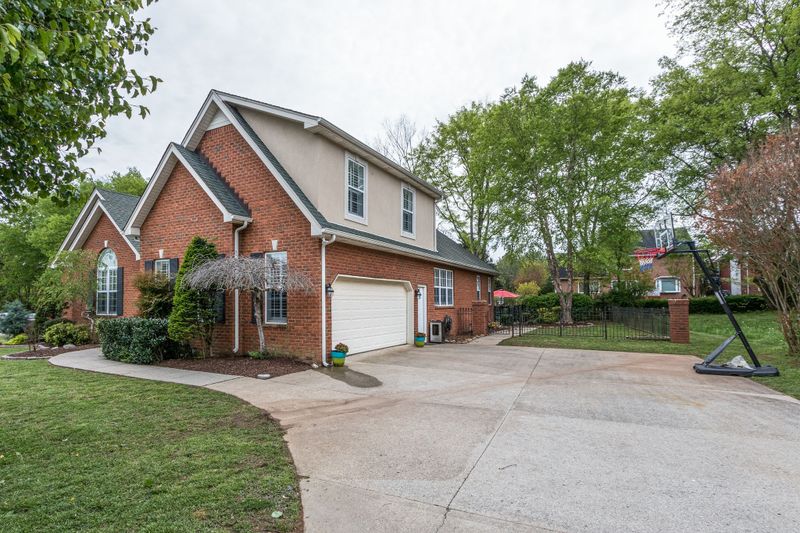 918 Peconic Pl, Murfreesboro, TN 37130