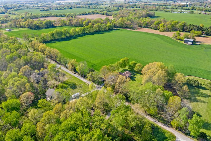 4439 Taylor Rd, Springfield, TN 37172