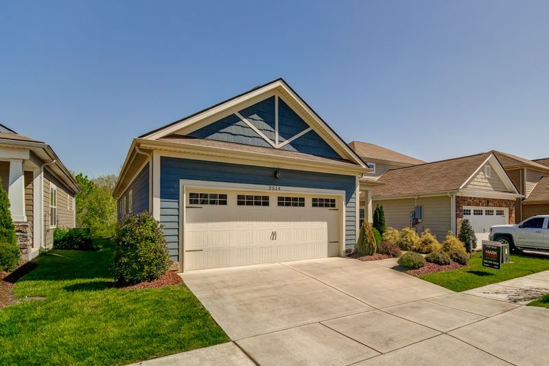 2514 Walpole Ln, Columbia, TN 38401