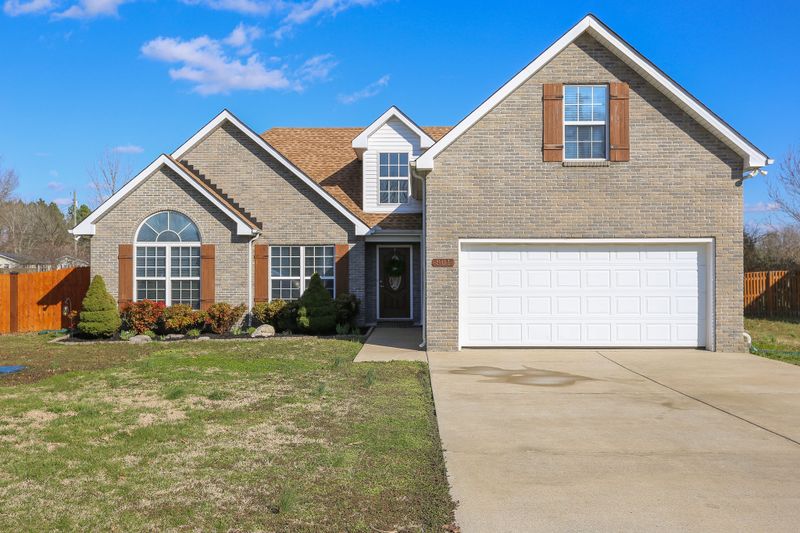 801 Laramie Ct, Murfreesboro, TN 37128