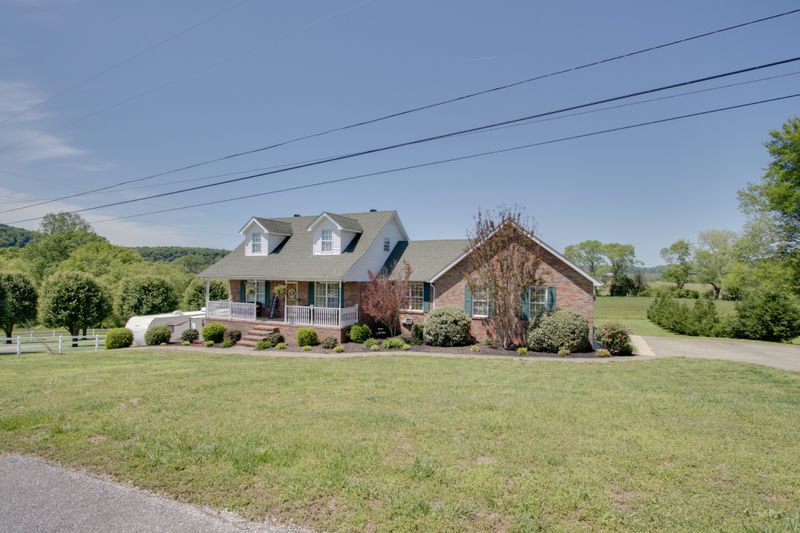 94 Morris Dr, Carthage, TN 37030