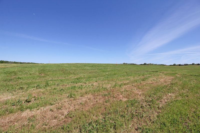 3 Calista Rd, Cross Plains, TN 37049