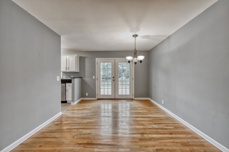967 Beech Bend Dr, Nashville, TN 37221