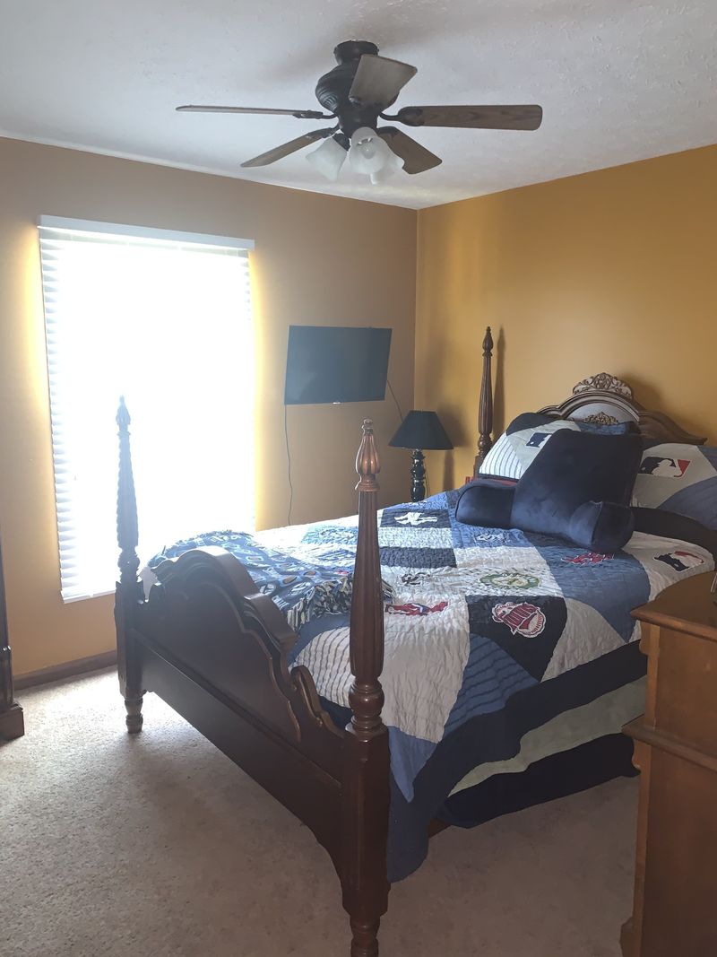 3882 Armstrong Rd, Springfield, TN 37172