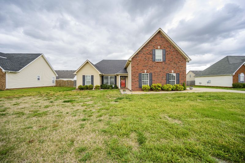 3356 Cornerstone Dr, Murfreesboro, TN 37128
