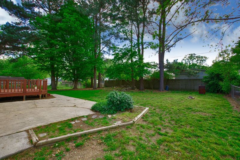 29469 8th Ave E, Ardmore, AL 35739