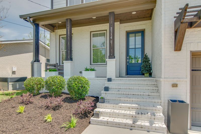 2714B Meadow Rose, Nashville, TN 37206