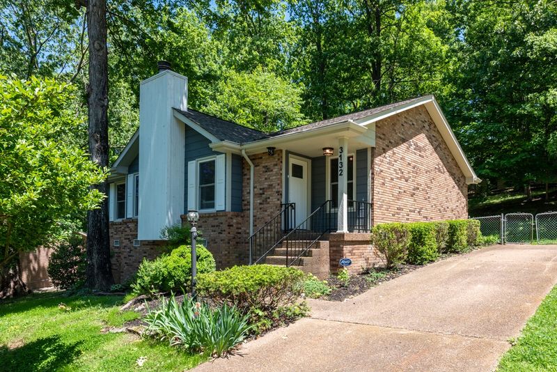 3132 Noble Valley Dr, Nashville, TN 37214