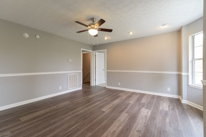 4425 Thomasville Rd, Chapmansboro, TN 37035