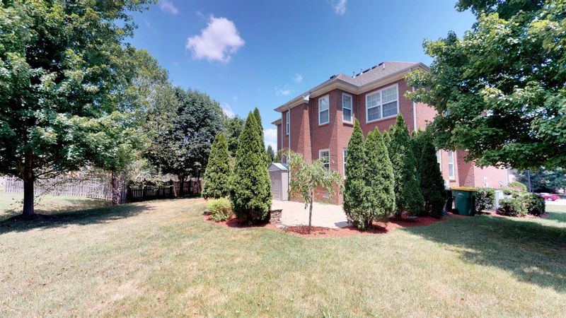 4006 Larabee Ct, Spring Hill, TN 37174