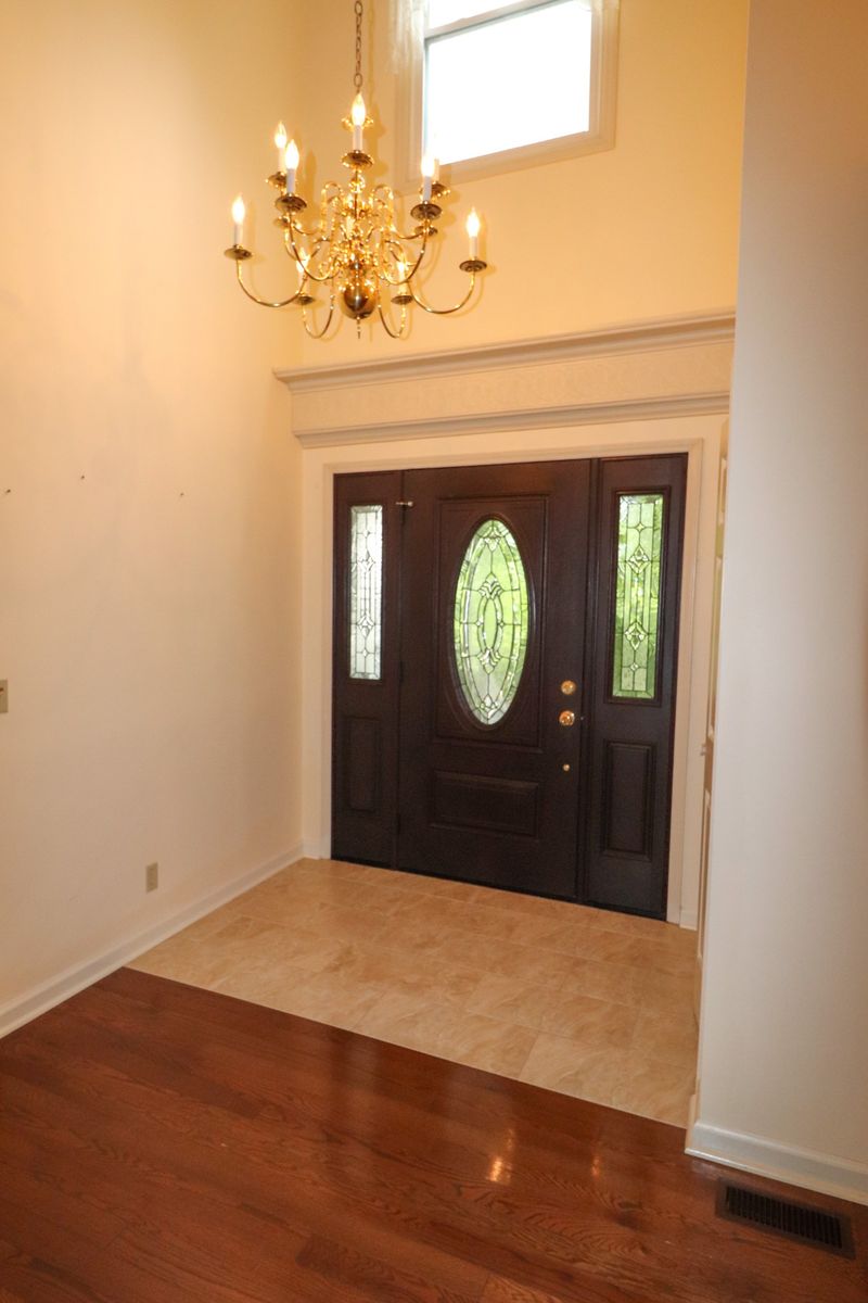 3061 Briarwood Dr, Murfreesboro, TN 37130