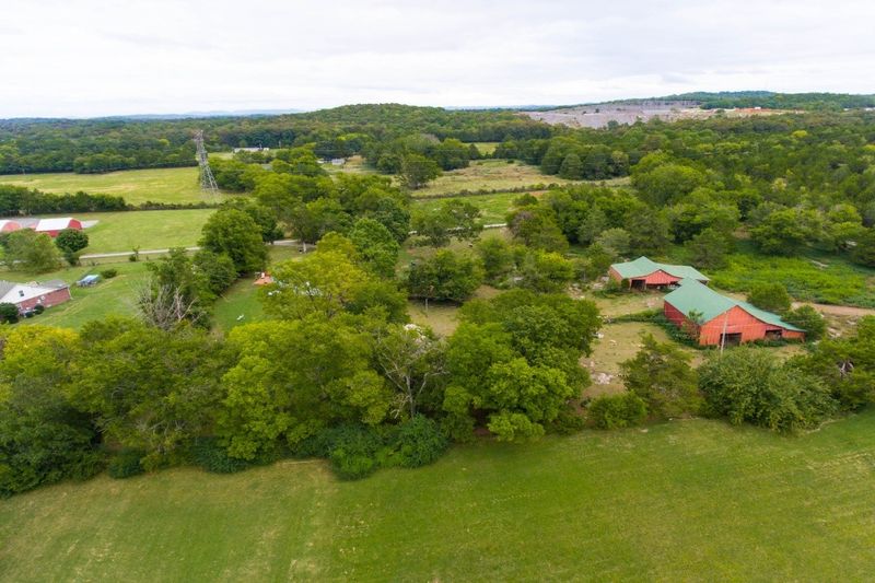 1716 E Pitts Ln, Murfreesboro, TN 37130