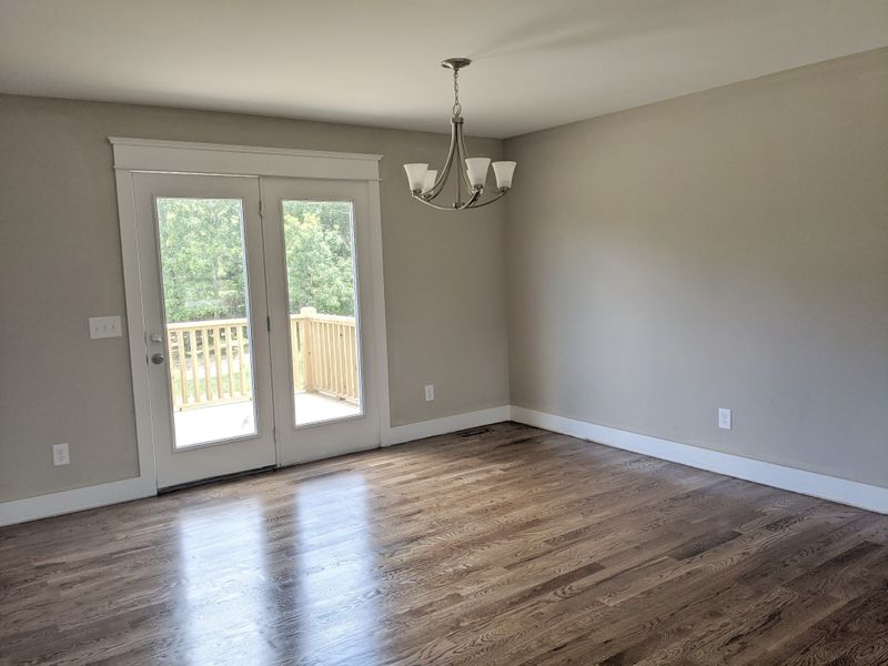 3750 Bowker Rd, Charlotte, TN 37036
