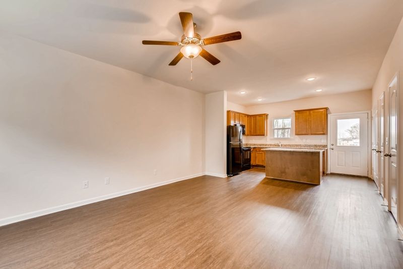 111 Ofner Dr, La Vergne, TN 37086