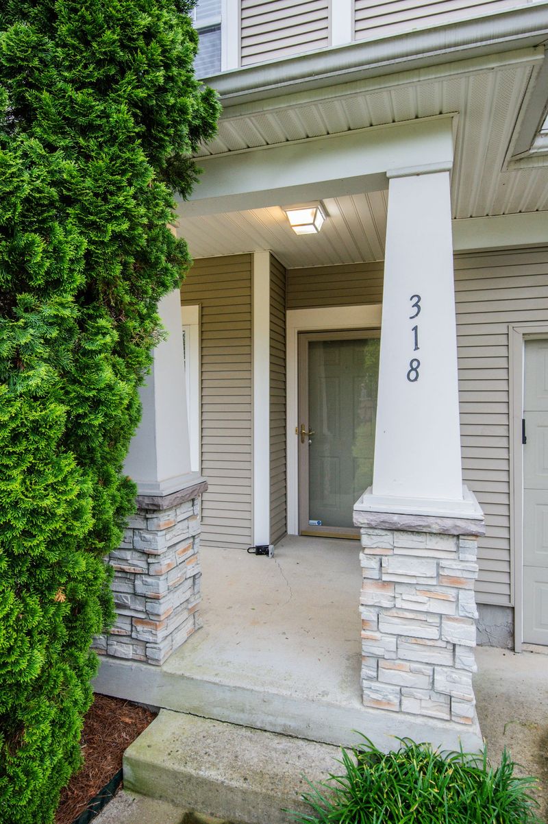 318 Normandy Cir, Nashville, TN 37209