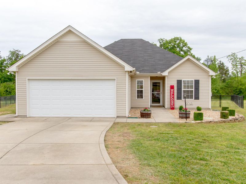 1034 Maxfli Dr, Murfreesboro, TN 37129